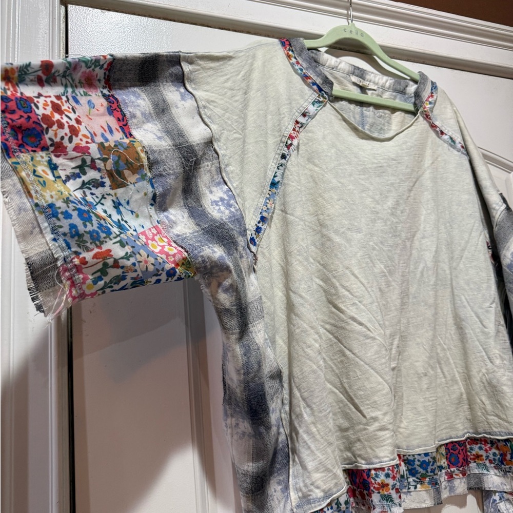 Oli & Hali Light Sage Mixed-Print Boho Pullover - Picture 3 of 9